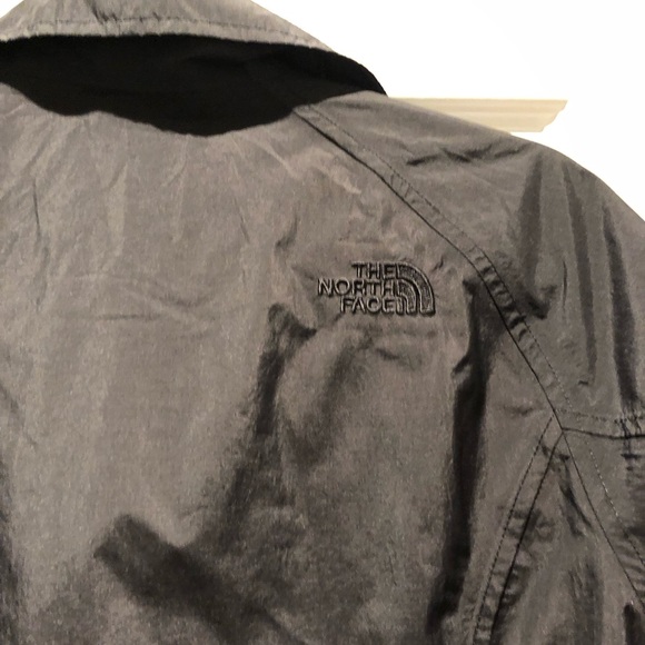 Northface rain jacket size small women regular size- the north face. Original - Picture 8 of 15
